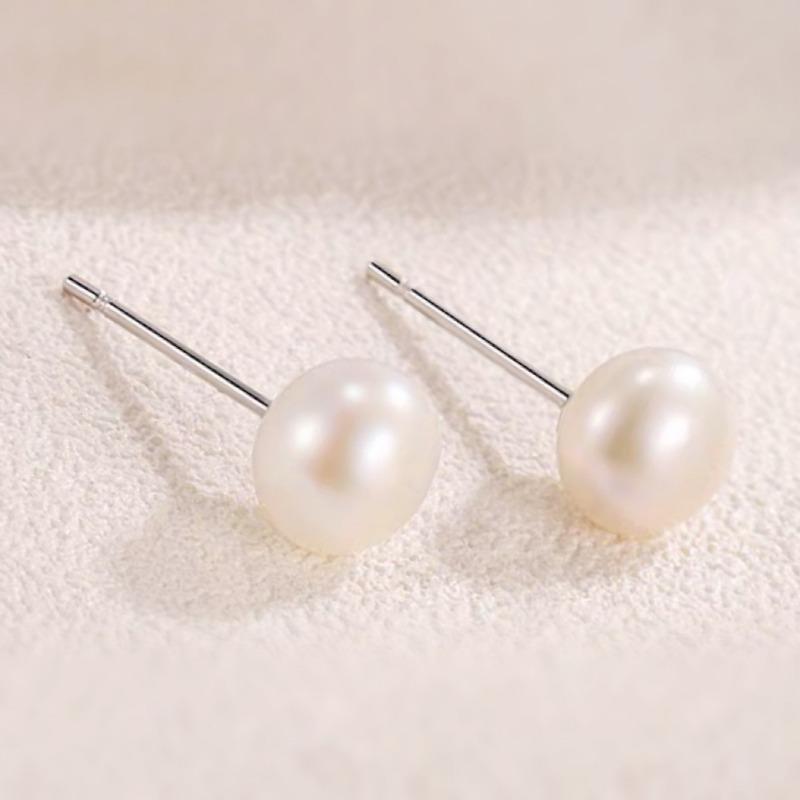 New Baroque Pearl Earrings for Women Small Temperament Flat Round Gentle Irregular Elegant Simple Cute Ear Jewelry