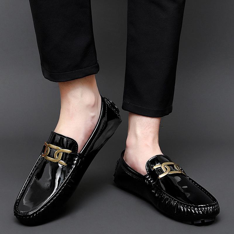 Fashion Lightweight Men's Dress Shoes All-match Leather Men Loafers Classic Men Shoes for Wedding 2024 New Mens Slip On Casual Shoes