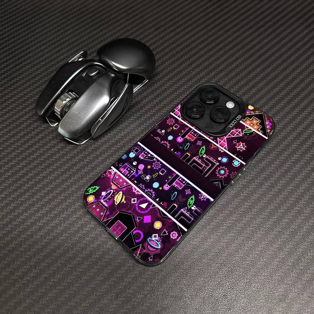 Game Geometry Dash Phone Case For IPhone 17 16 15 14 13 Pro 12 11 Pro Max PLUS Color Back Cover
