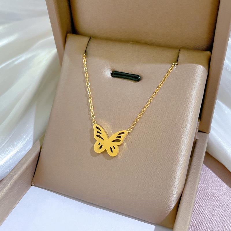 Titanium Steel Minimalist Wind Empty Butterfly Furnace Real Gold Necklace Female Collarbone Chain With Jewelry