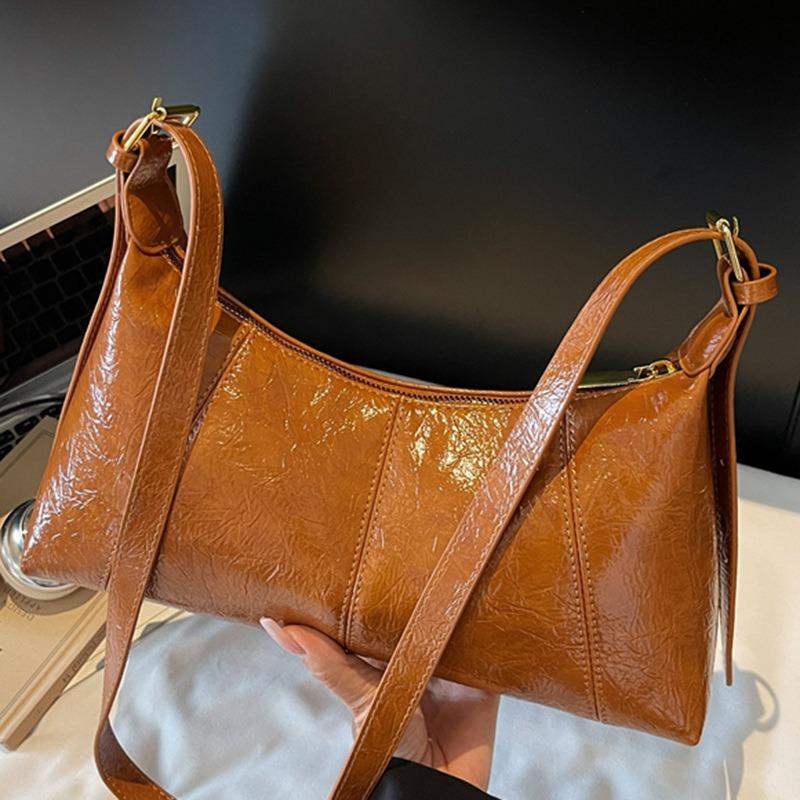 High Value Bag Women's Bag New Autumn Portable Messenger Bag Niche Underarm Shoulder Bag Baguette Bag