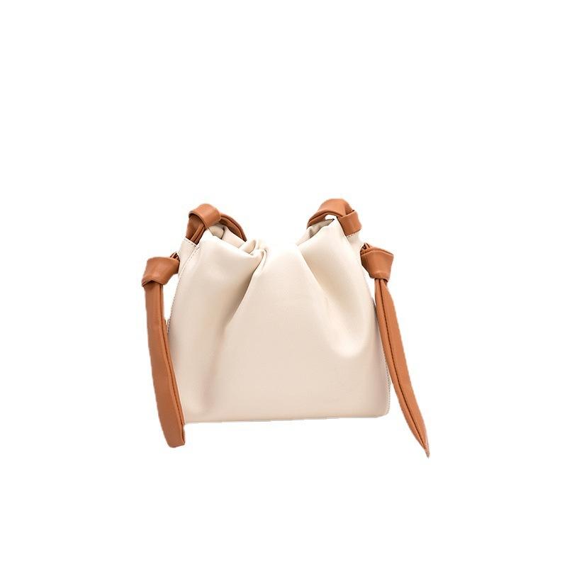 French Niche Cloud Bag Women's New Fashion Contrasting Color One-shoulder Crossbody Women's Bag Hand Bucket Bag Bag Bag Bag