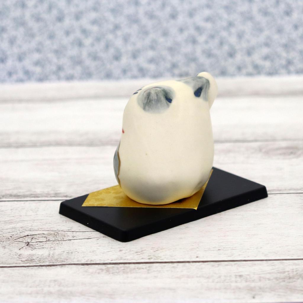 Craftsman House Good Luck Made In Japan Hand-painted Maneki-neko (Blue Flower)