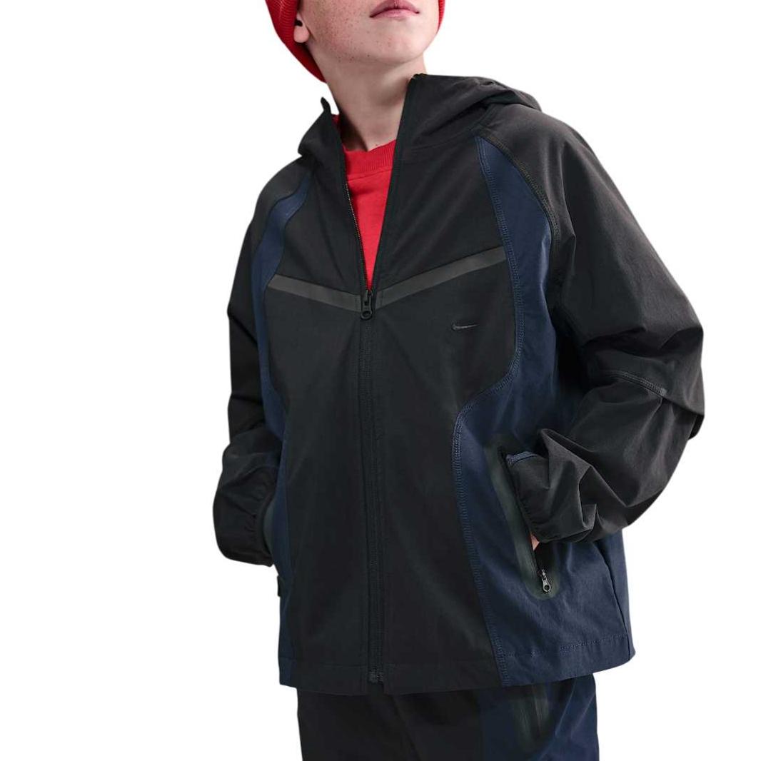 Nike Kids Jackets Hooded Moderate II3623-010 L