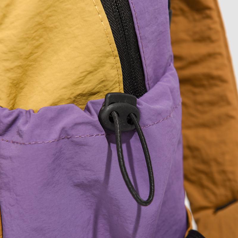 Small Ultralight Hiking Backpack with Multiple Pockets for Men Women Plaid Waterproof Casual Daypack for Adults Daytrip Hiking