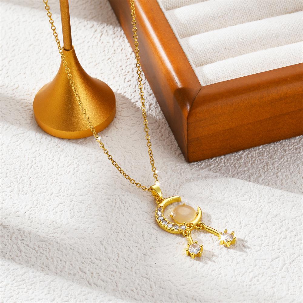 Simple Fashion Titanium Steel Women's Necklace - Non-fading, Luxurious, Versatile, Korean Style Clavicle Chain