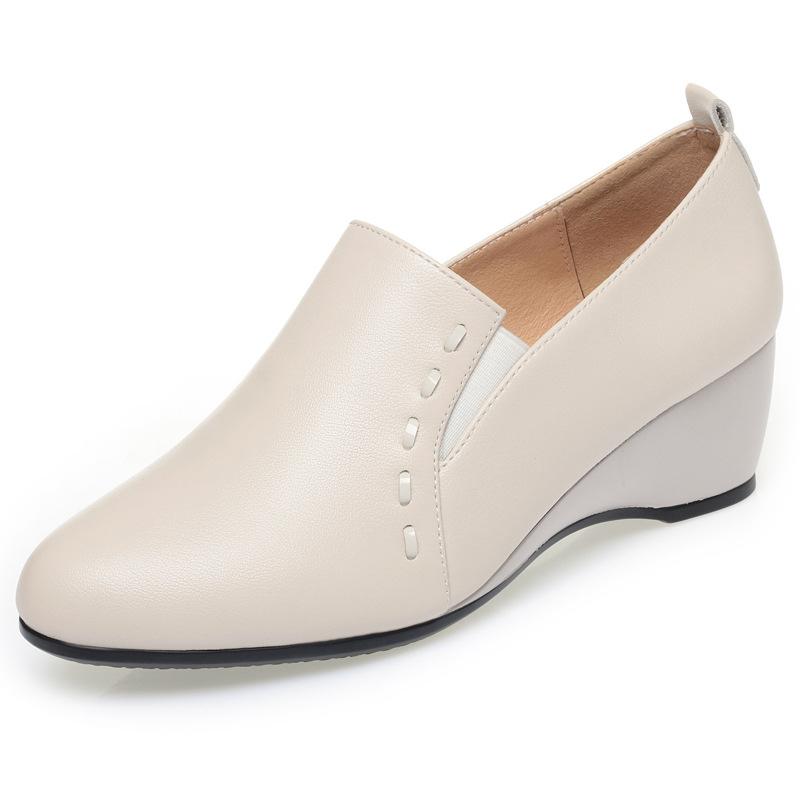 Spring and Autumn slope heel single shoes women's soft leather comfortable soft sole women's shoes, beige leather shoes