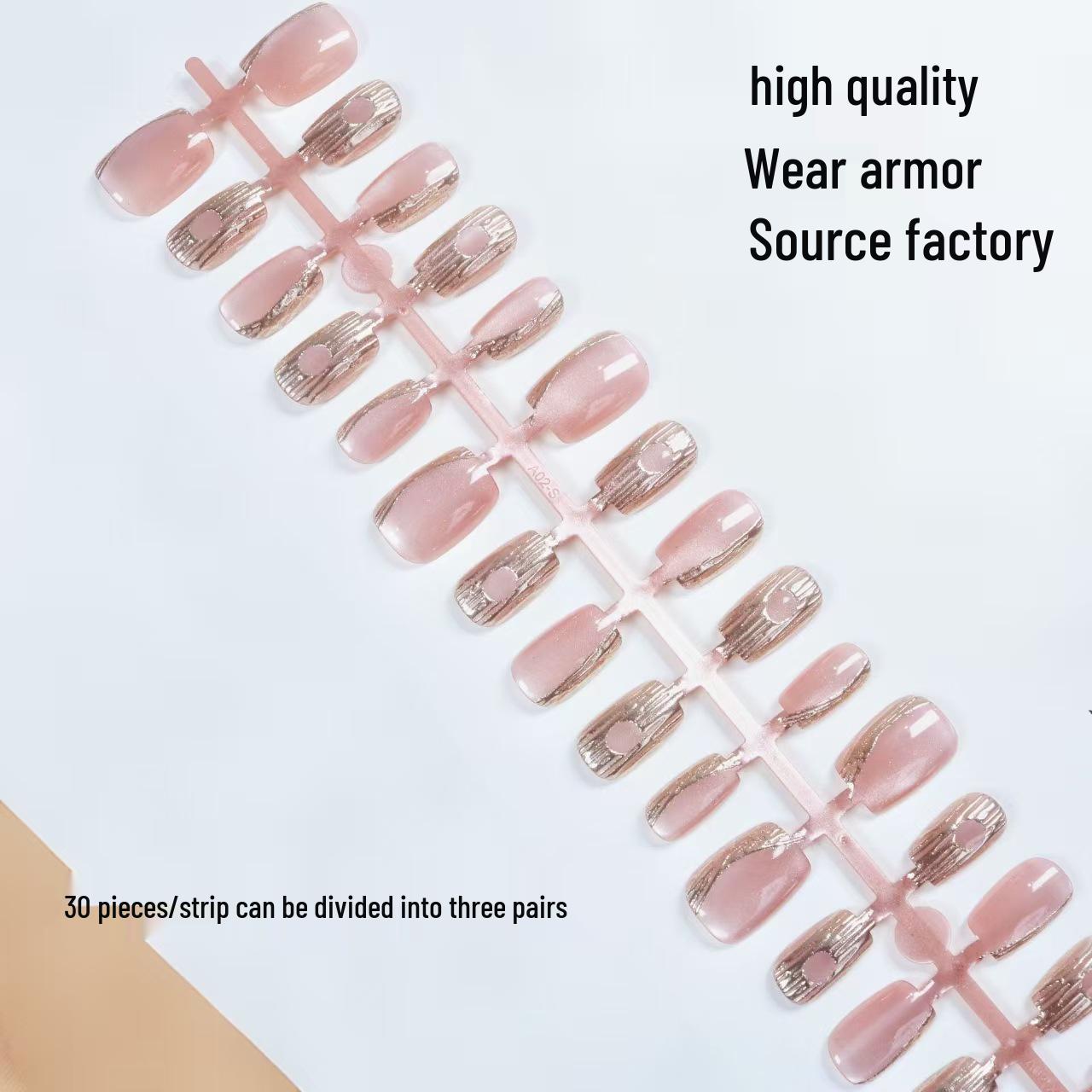 

Retro Cat Eye Gold Foil Nail Art Kit: 30 Short Ladder Wearable Nails with Brushed Metal Texture