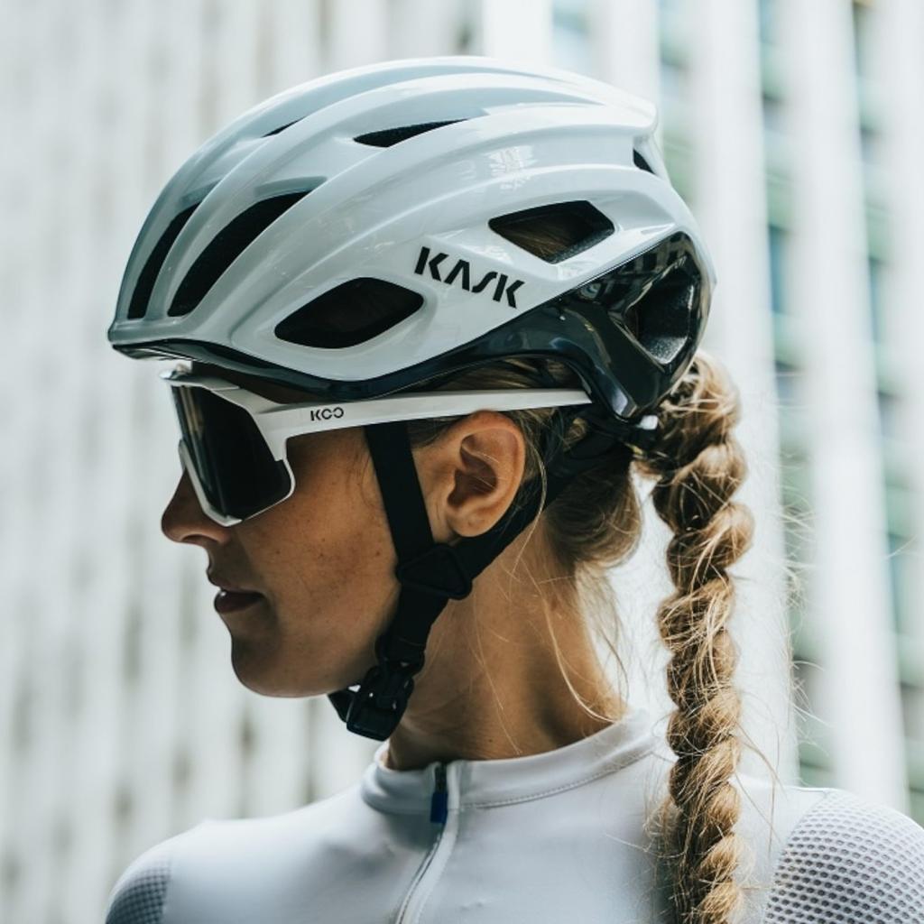 Kask MOJITO 3 BICOLOR S S/W