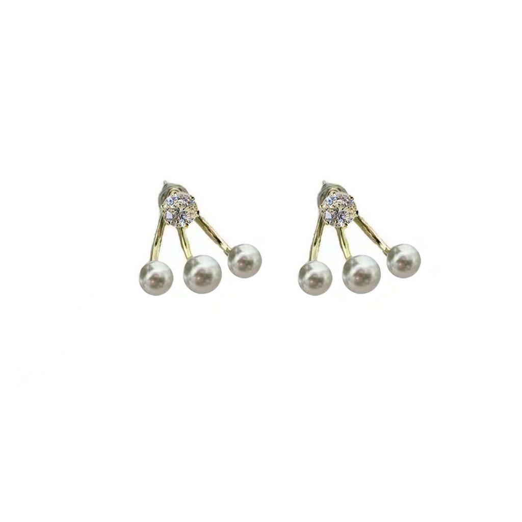 S925 Silver Korean Exquisite Pearl Stud Earrings - Versatile, High-End Design for Women