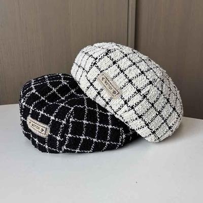 Xiaoxiangfeng Black And White Plaid Octagonal Hat Women'S Elegant Temperament Painter Hat Soft Top Bud Hat