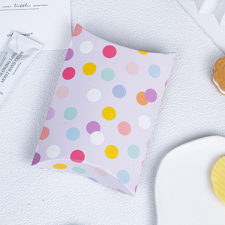 

10pcs/lot Pillow shaped box Wedding Party Favor Paper DIY Gift Box Candy Boxes Cookie box Supply Accessories Favour Gift Boxes 14x9.5x2.7cm