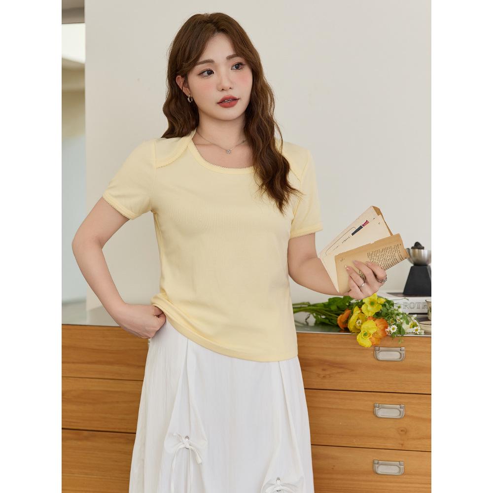 Women's Plus Size Lace Round Neck Two-Piece Look T-Shirt - Short Sleeve, Loose Fit 