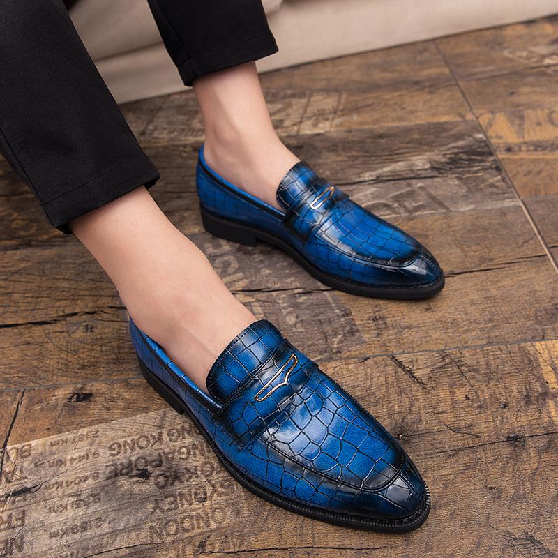 Italian Style Leather Slip-On Shoes Men Business Dress Slip-On Formal Casual Loafers Wedding Shoes Fashion Comfort Driving Shoes