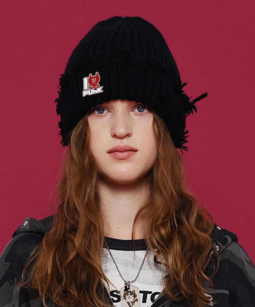 KEEMHII Destroyed Punk Badge Beanie - [Black]