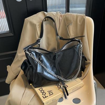 Bolso de Mujer Nuevo de Alta Calidad y Gran Capacidad, Único Bolso Dumpling Negro para Viajeros con Correa de Cadena, Bolso Bandolera de Hombro