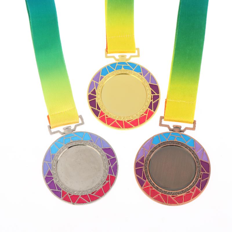 Metall-Auszeichnungsmedaillen mit Halsband Gold Silber Bronze Stil für Sport Akademiker oder jeden Wettbewerb Durchmesser