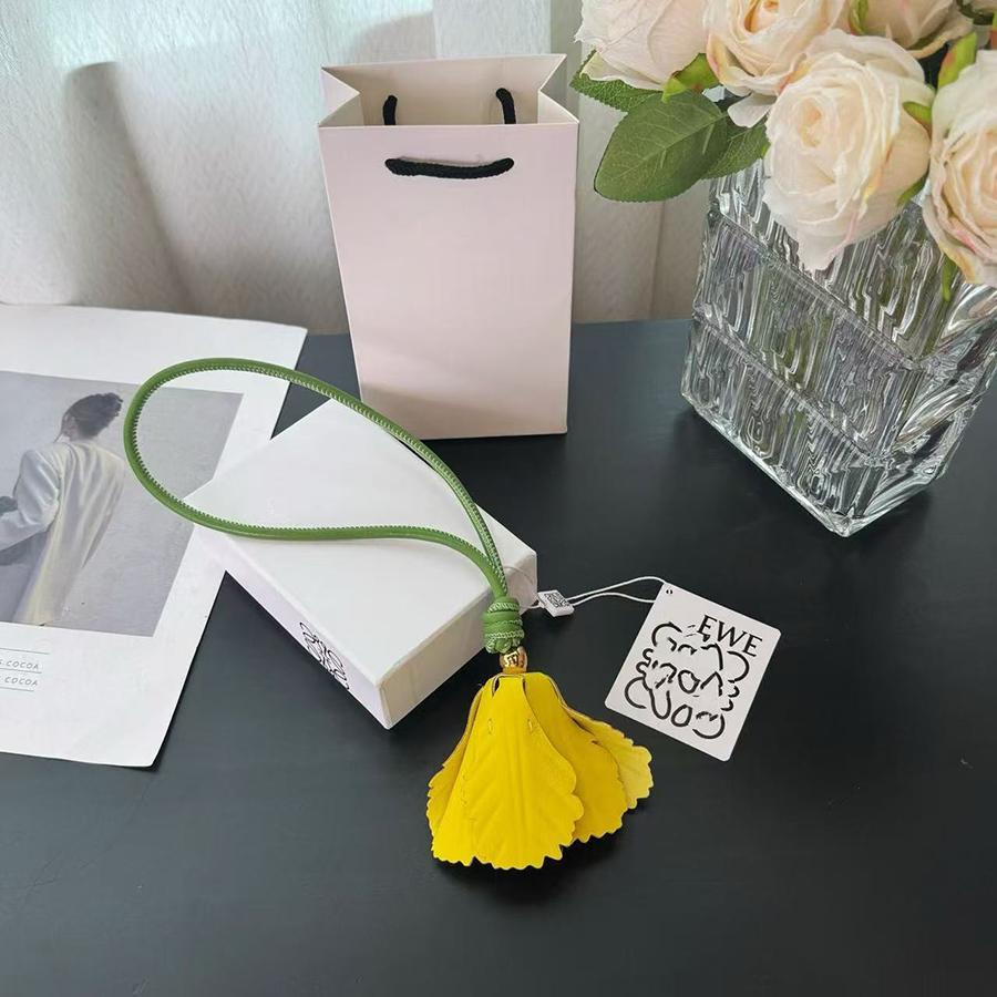 Amora Framboesa Amora Preta Tomate Pingente de Couro para Bolsas Femininas Decoração de Moda Pingente Acessórios para Pendurar na Bolsa