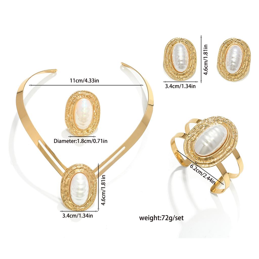 Ovales Gold Imitationsperlen Halsband Ohrringe Armband Ring Set Damenmode Übertriebene Accessoires Geschenk