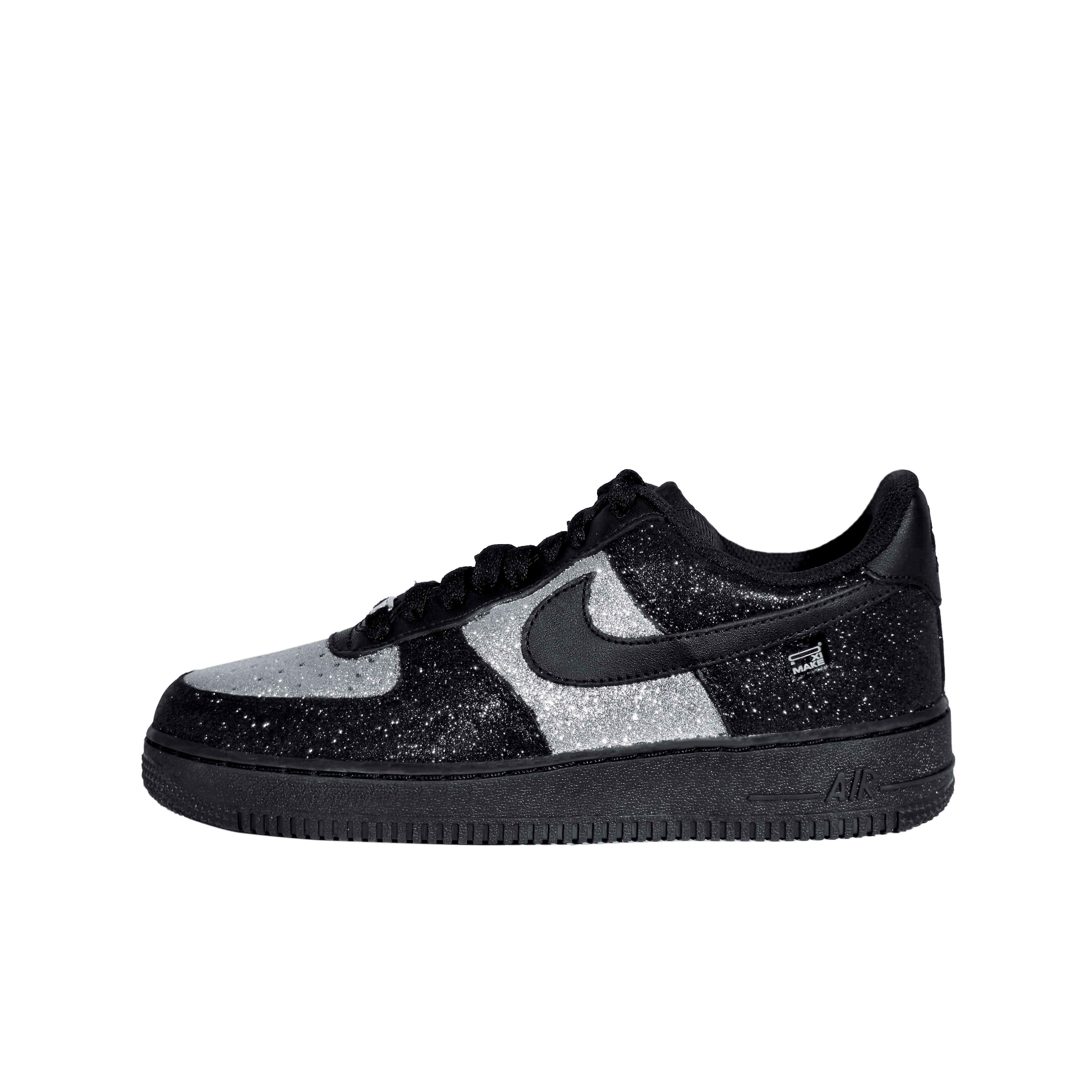 

Nike Air Force 1 Abrasion Resistant Low top Skateboard Shoes Unisex Black Silver CW2288-001(Team133-) 36