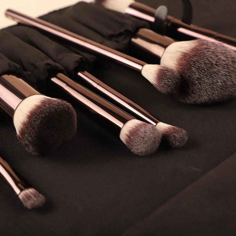 7-Piece Makeup Brush Set With Dual-Ended Powder Blush Foundation Eyeshadow Concealer Blender Brushes In Gift Box