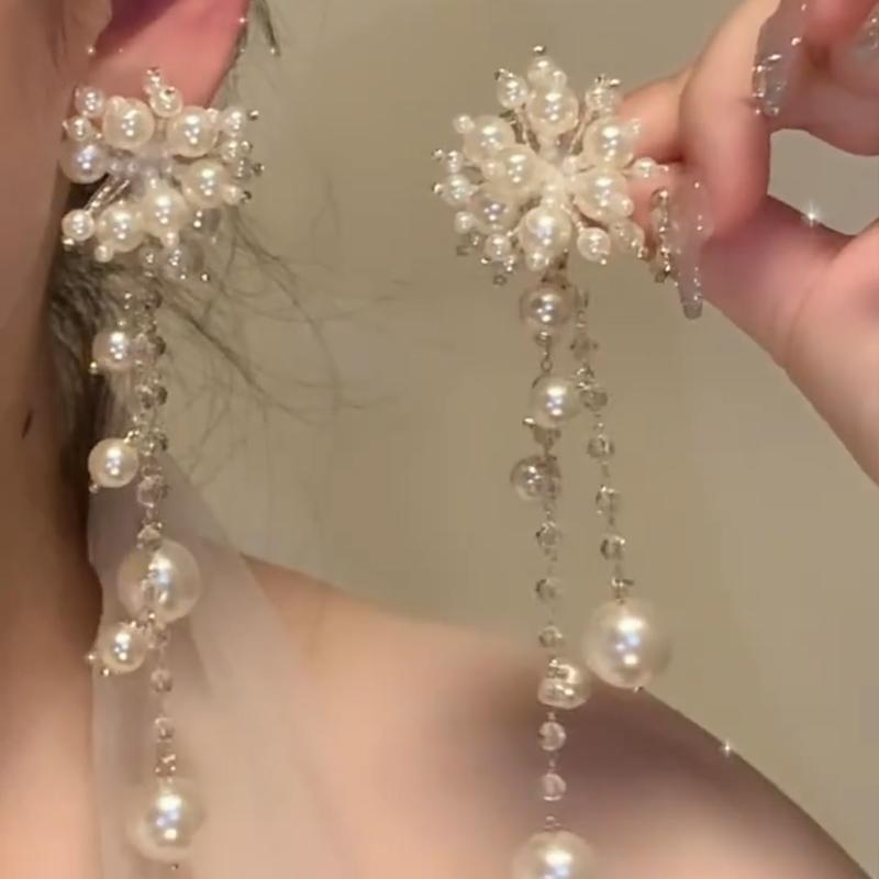 

Серьги с кисточками из жемчуга - Элегантные свадебные аксессуары для невесты