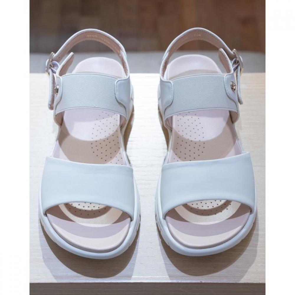 VAINER Ivory Comfort Sandals 9x36