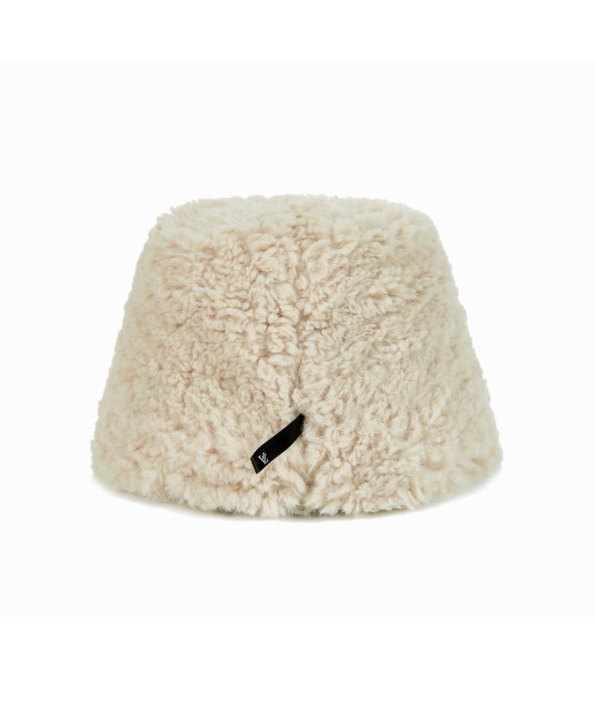 Bajal Fur Long Label Boucle Drop Bucket Hat Cream