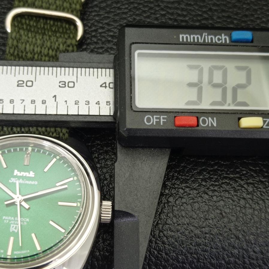 AUTHENTIC HMT INDIAN HAND-WINDING GREEN DIAL WRIST WATCH A426480-2