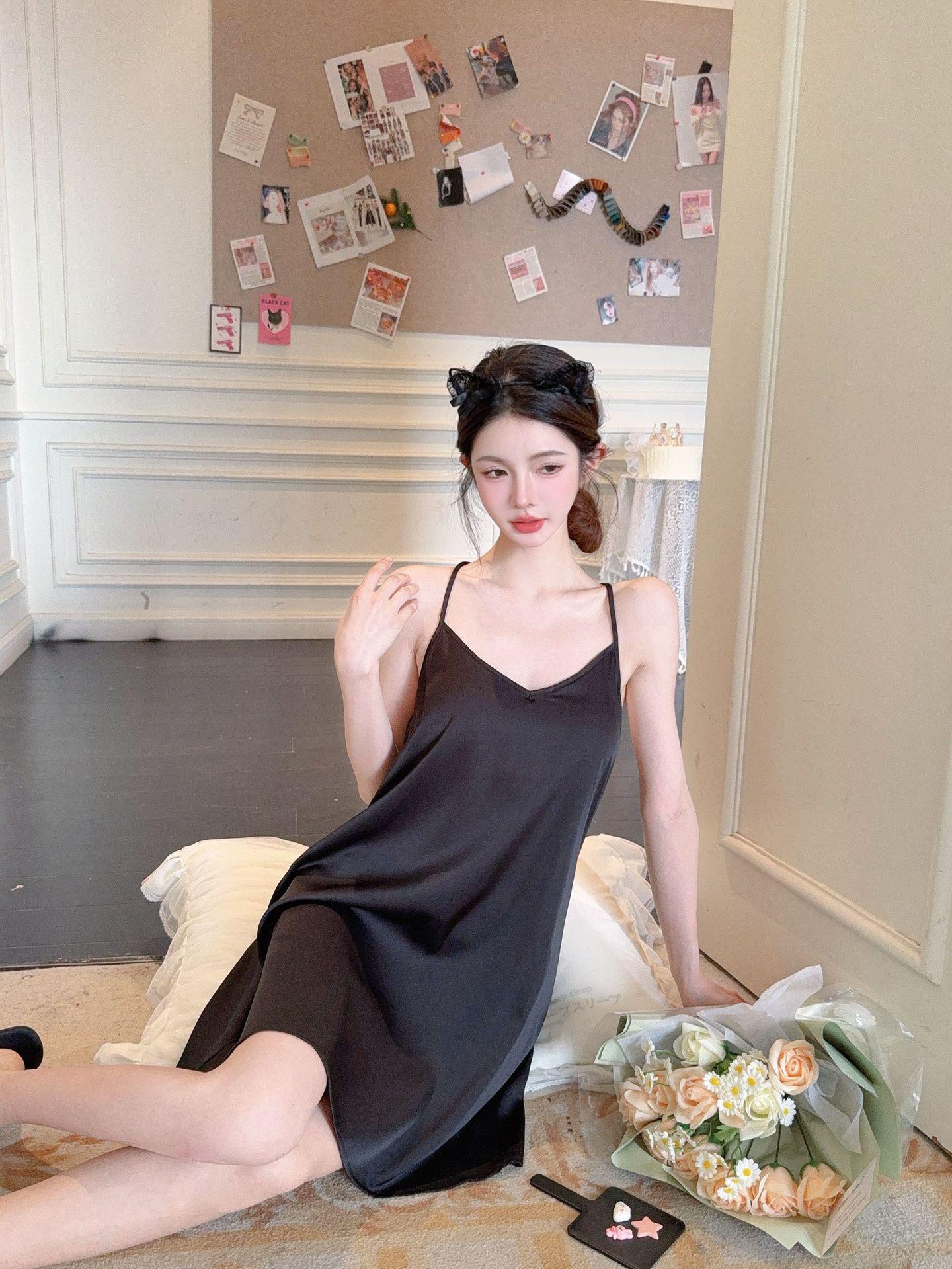 Women s Ice Silk Backless Camisole Nightgown - Thin, Sexy & Elegant Large чёрный