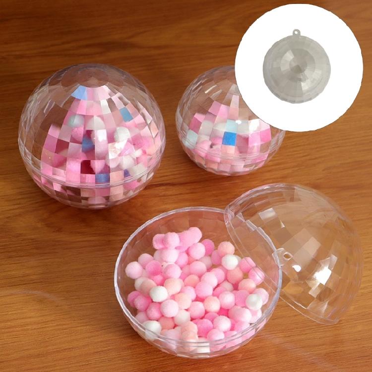 Holiday Tree Baubles Plastic Mirror Finish Faceted Hanging Set, 10 Piece 3.9 In Presentation for Ceiling Styling, Room Corners, and Christmas Photo
