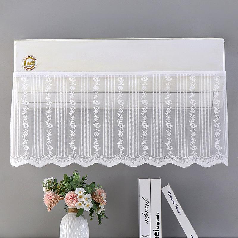Biely čipkovaný kryt na klimatizáciu 1,5 HP - Elegantná ochrana proti prachu a vetru do spálne.