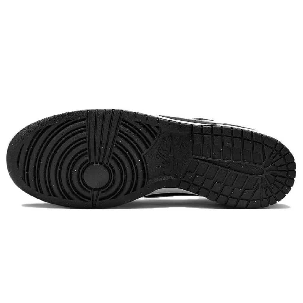 Nike Scarpe da Skateboard Grandi da Uomo Basse Nero/Oro 355152-016(Team52-S-BOX)