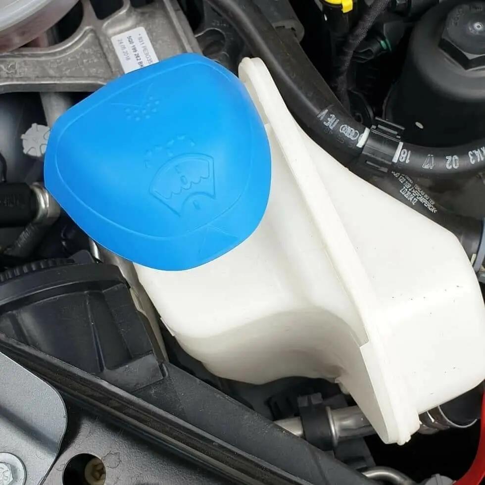 Car Windshield Wiper Cleaning Tank Spray Bottle Cover Cap Lid for Skoda Car Washer Cover Wiper Accessories 6V0955485 000096706