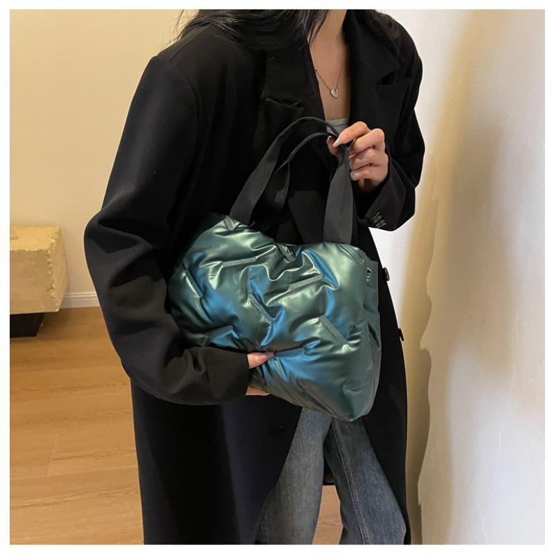 New Women Handheld Underarm Bag Minimalist Glossy Down-Filled Tote Bag Large Capacity Oxford Shoulder Bag