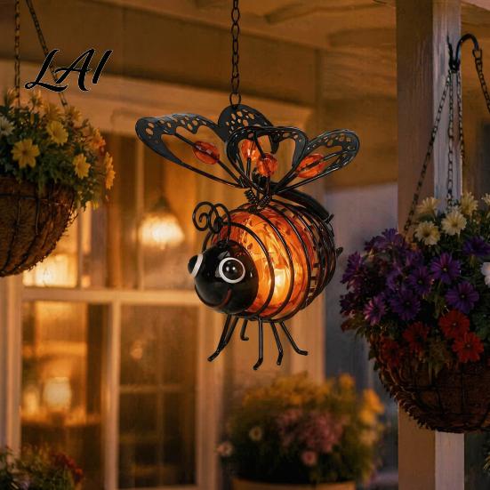 Kreatywne Ozdoby Pszczoły do Ogrodu Lampa Solarna Zewnętrzna Lampion Metalowy Zasilany Energią Słoneczną Wodoodporny Rustykalny Lampion Patio Wisząca Lampa Podwórko Ganek Balkon