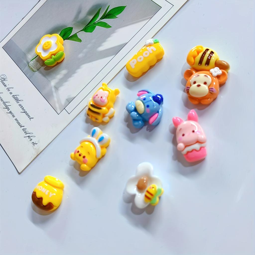 10pcs Star-Shaped Cute Cartoon Character Refrigerator Magnets - Colorful Fun Plastic Fridge Decorations