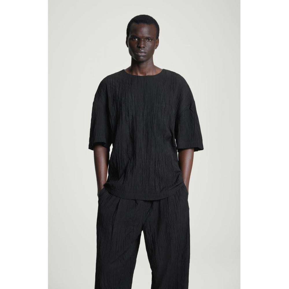 

COS Japan футболка оверсайз из мятой ткани