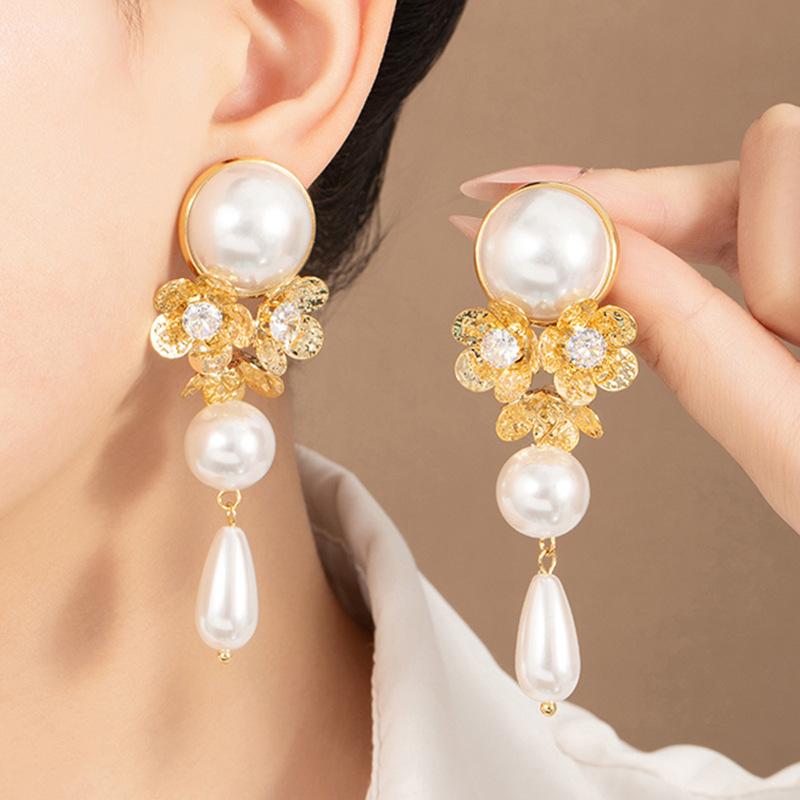 

Fashion Earrings For Women Ladies золотий