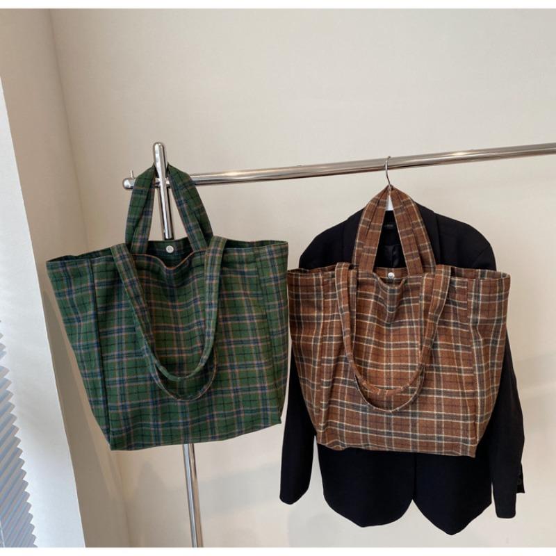 Contrasting stripes, new casual canvas bag, women's hand-held large-capacity commuter shopping bag, shoulder tote bag.