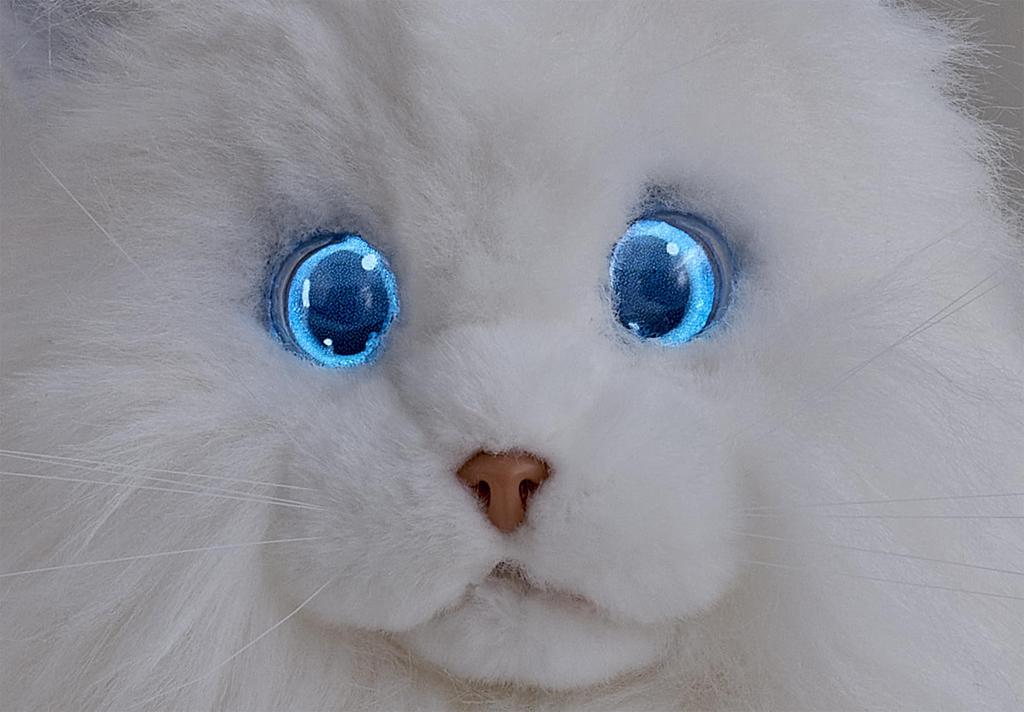 SEGA FAVE KIMIT Ragdoll (White) Pet Robot Cat