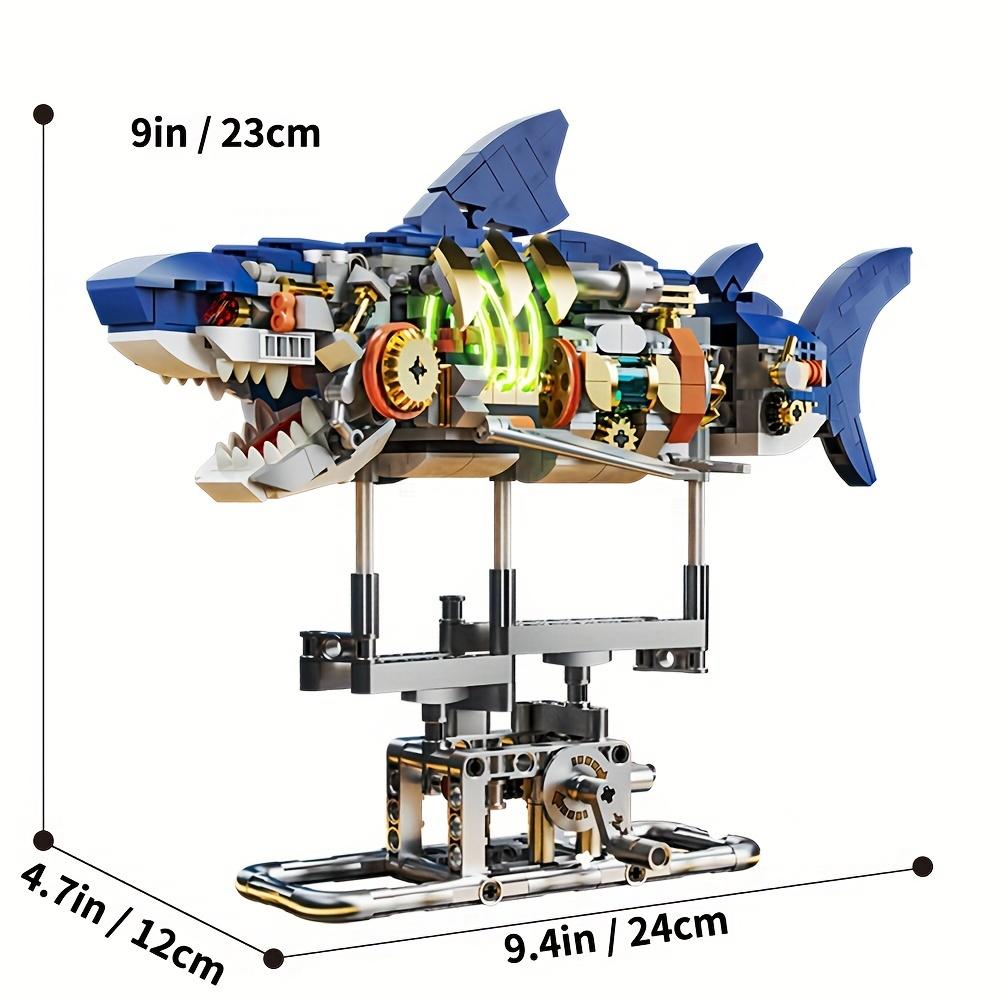 Shark Sea Creatures Building Set, Marine Animal Building Blocks Toys With Display Stand And Light, STEM Toys For Crossing Sea Lovers, 687 Pieces