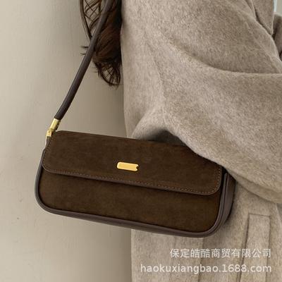 Premium Texture Retro Small Bag Women's 2025 New Commuter Versatile Shoulder Underarm Bag Fashionable Portable Baguette Bag