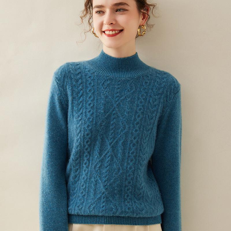 Women's Thick Diamond Pattern Cashmere Sweater - Half-High Neck, Gentle Style, Warm Loose Fit, Short Knitwear for Autumn and Winter