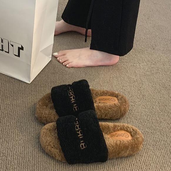 Fashion Casual Indoor Fluffy Slippers Women's Autumn and Winter New Outer Wear Home Flat Bottom Non-slip Fluffy Cotton Mop