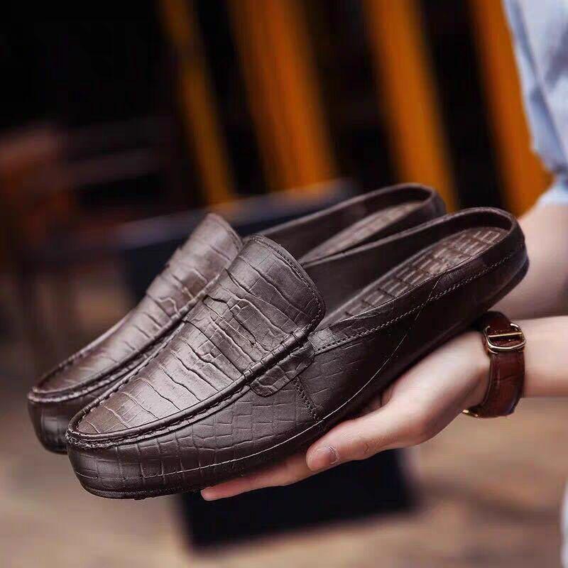 Men's Summer Slippers Luxury PVC Casual Shoes For Men Comfortable Flat Beach Barefoot Walking Outdoor Fashion Slippers Footwear