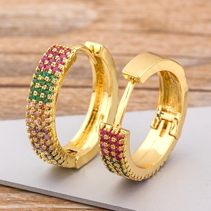 QIKU Hot Sale Colorful Micro Pave Copper Zircon Charm Women Bohemian Rainbow Crystal Stud Earrings Female Fashion Jewelry Gift