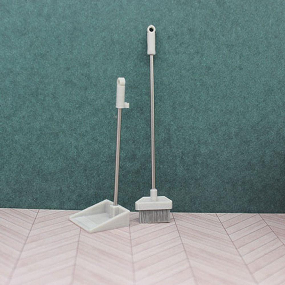 Micro Life Dollhouse Miniature Broom 1:12 Decor Toy New Cleaning Tools  Doll Home Decoration