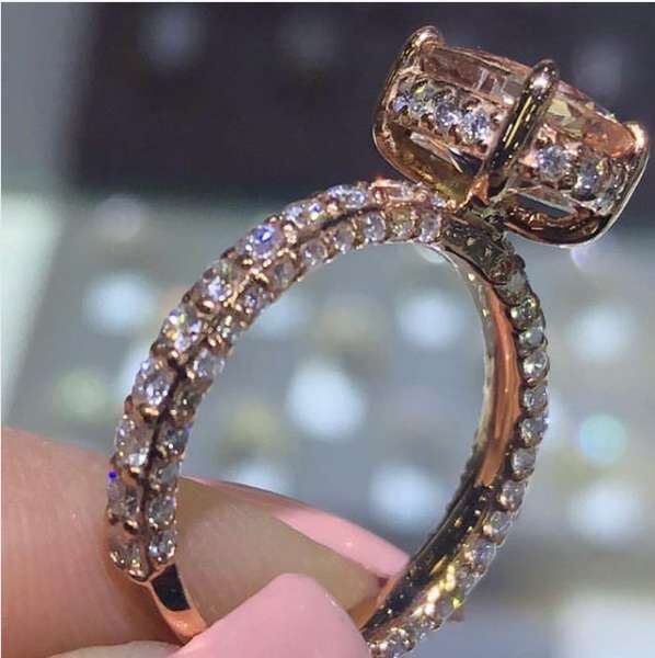 2018 Style Luxury Temperament Ring, Women'S Micro-Inlaid Aaa Zircon