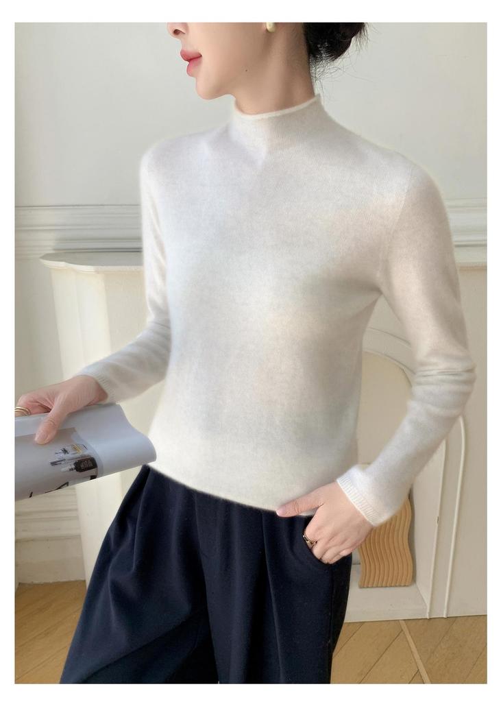 Rolled-Edge Half-High Collar Cashmere Knit Seamless Sweater: Women's Autumn/Winter Solid White Wool Base Layer